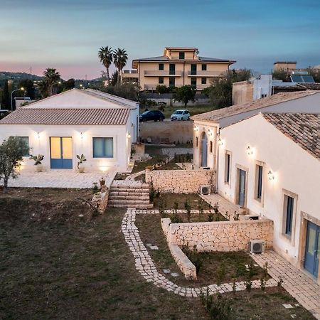 Michael Garden Bed & Breakfast Noto Exterior photo