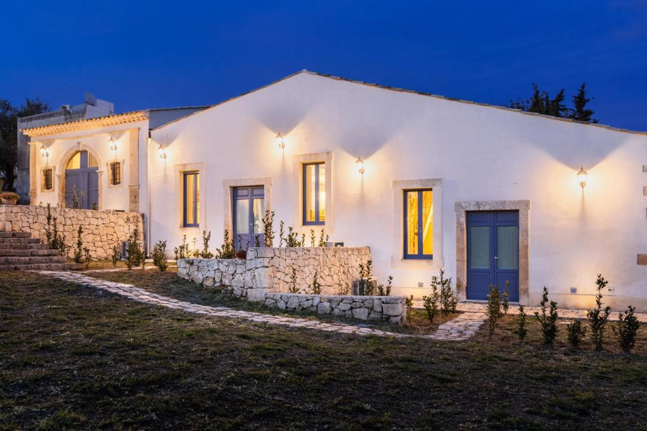Michael Garden Bed & Breakfast Noto Exterior photo